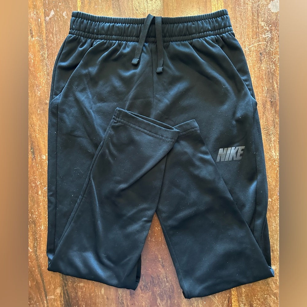 Nike Joggers - Black - Size L